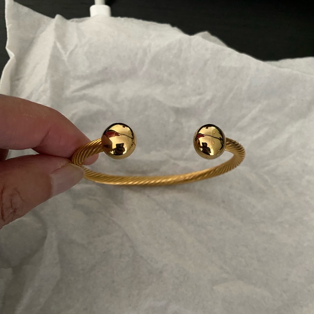 Qray bracelet
